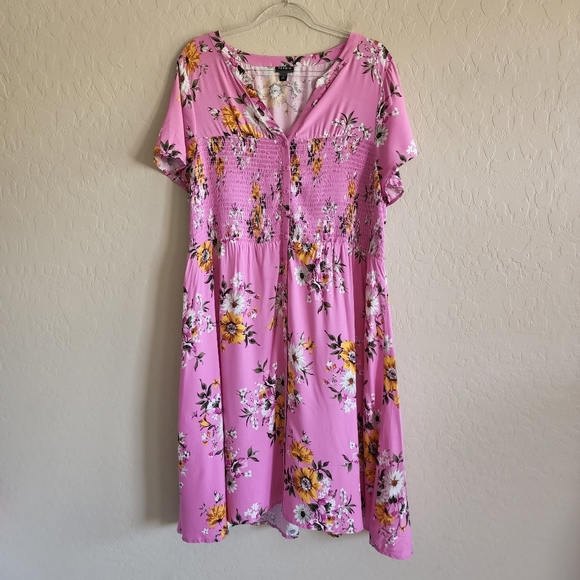 Torrid Pink Floral Challis Shirt Dress Sz 2 - Picture 2 of 12